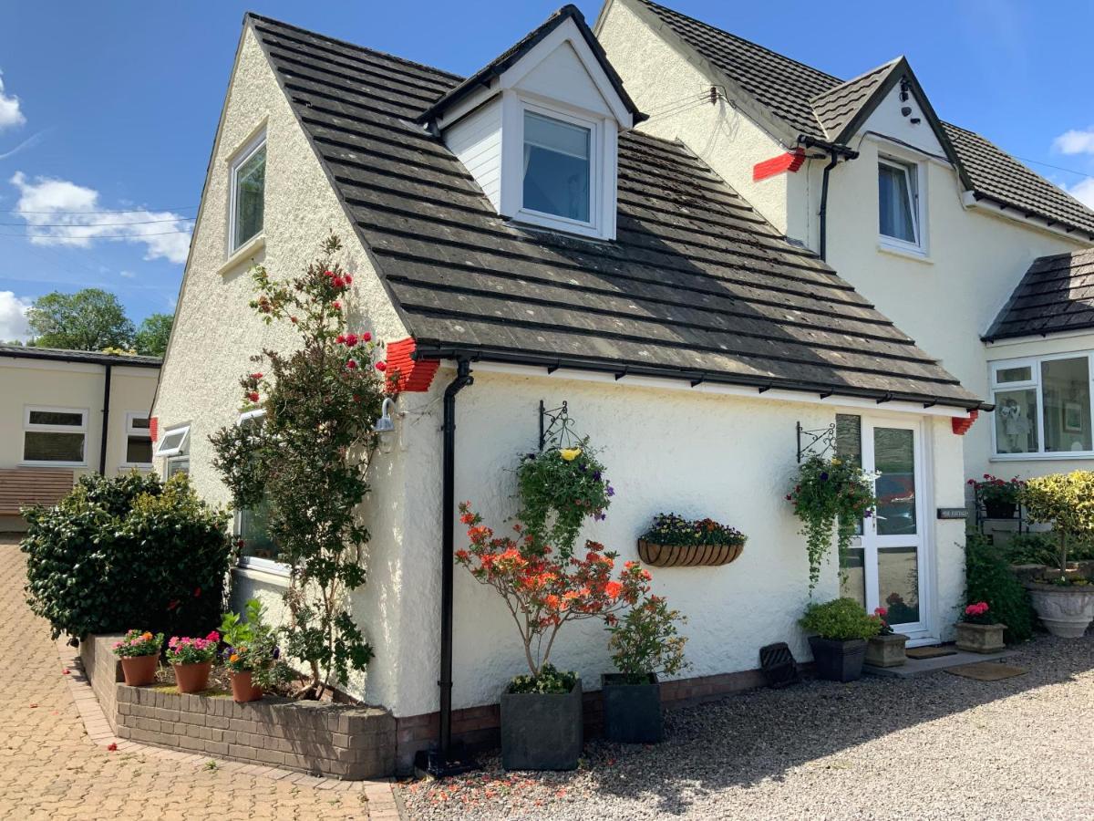 Llanwenarth Cottage A Beautiful Place To Just Be. Abergavenny Eksteriør bilde